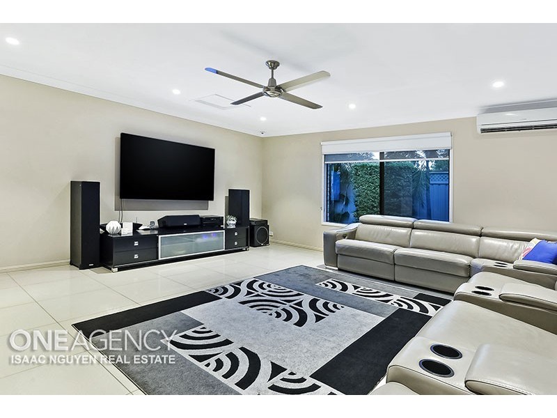 57 Cardwell Street, Forest Lake QLD 4078