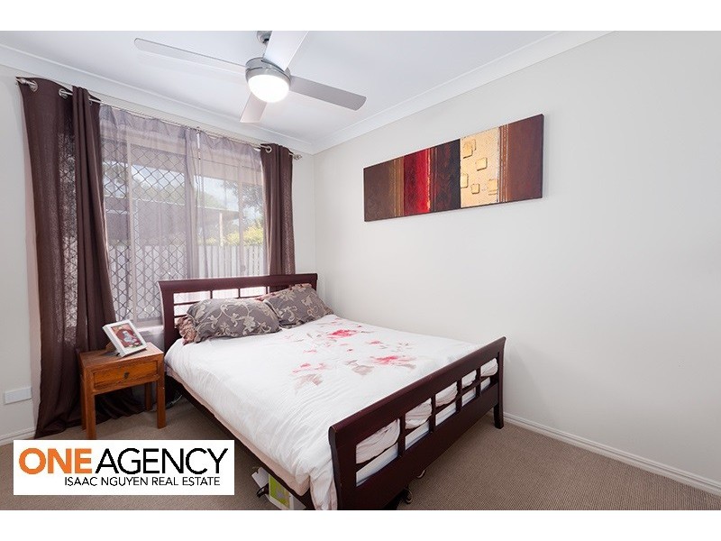 75 Mabel Street, Oxley QLD 4075