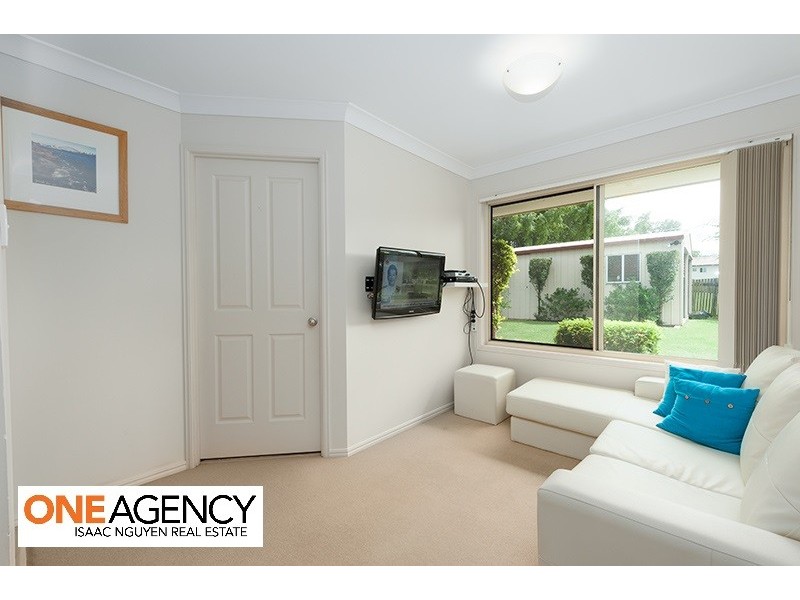 75 Mabel Street, Oxley QLD 4075