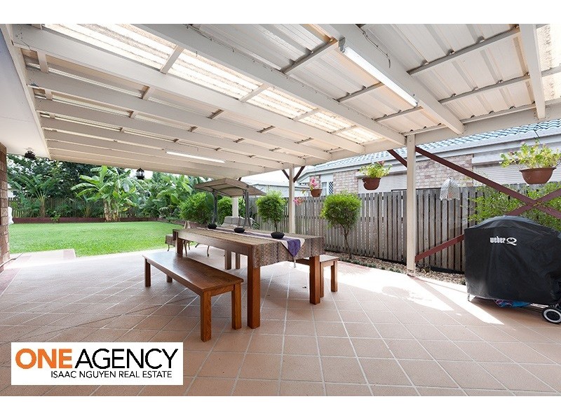 75 Mabel Street, Oxley QLD 4075