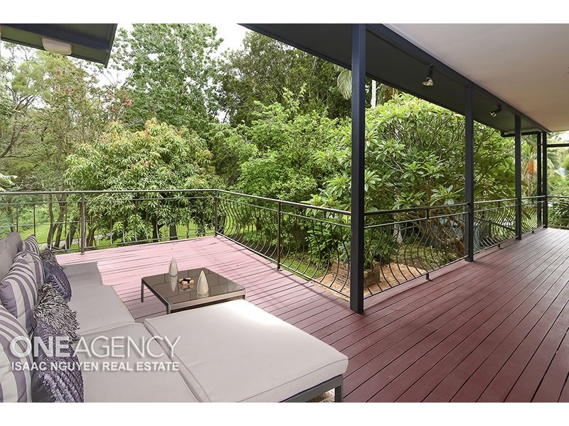 21 Durness Street, Kenmore QLD 4069