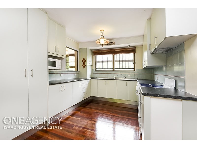 21 Durness Street, Kenmore QLD 4069