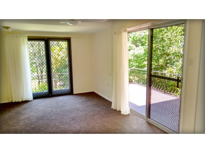 21 Durness Street, Kenmore QLD 4069