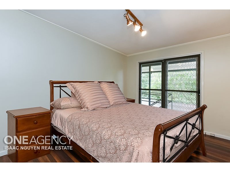 21 Durness Street, Kenmore QLD 4069