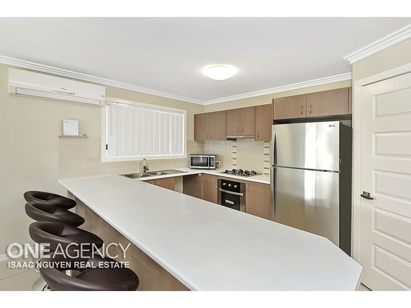 12 Drewett Avenue, Redbank Plains QLD 4301