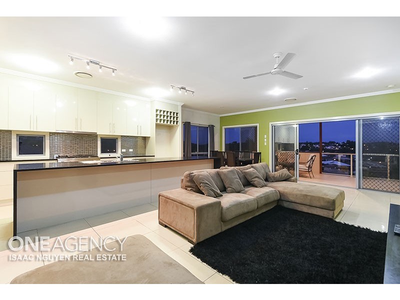 6 O’Donnell Street, Augustine Heights QLD 4300