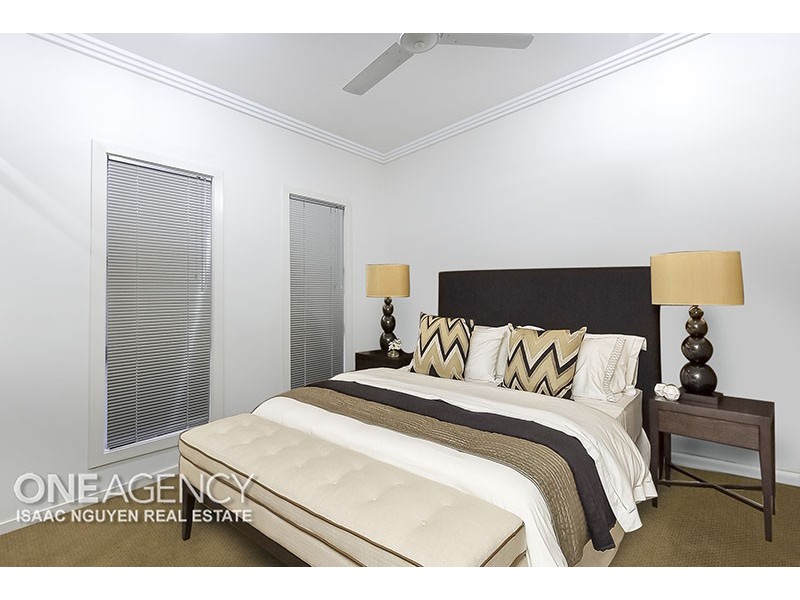 6 O’Donnell Street, Augustine Heights QLD 4300