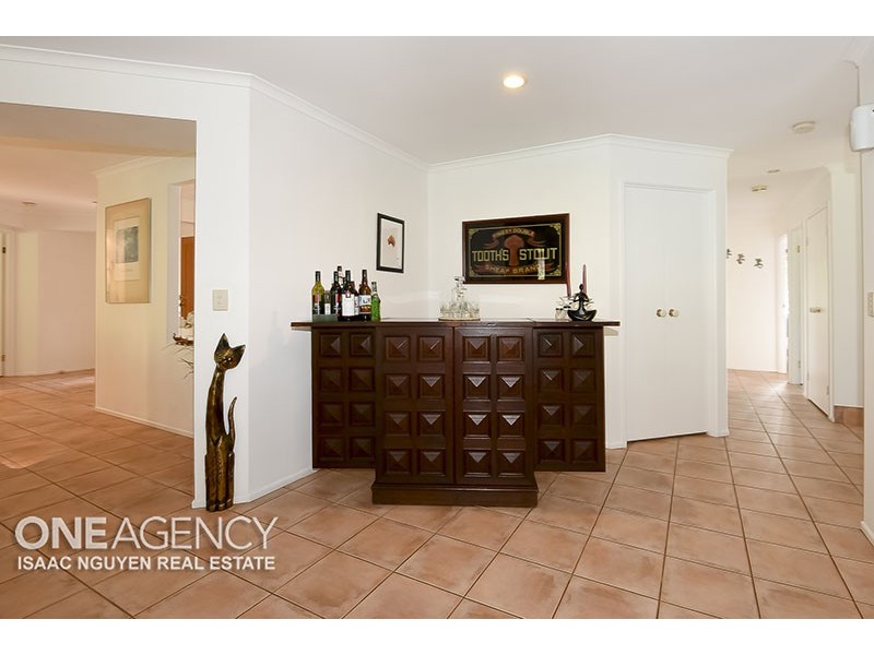 15 Cardwell Street, Forest Lake QLD 4078