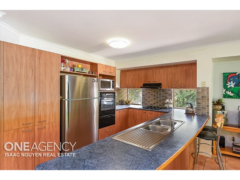 15 Cardwell Street, Forest Lake QLD 4078