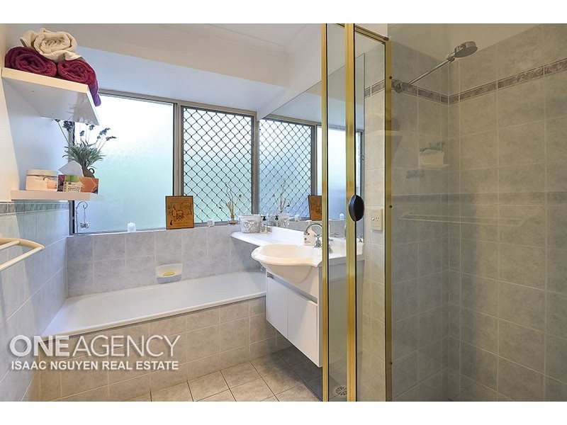 15 Cardwell Street, Forest Lake QLD 4078