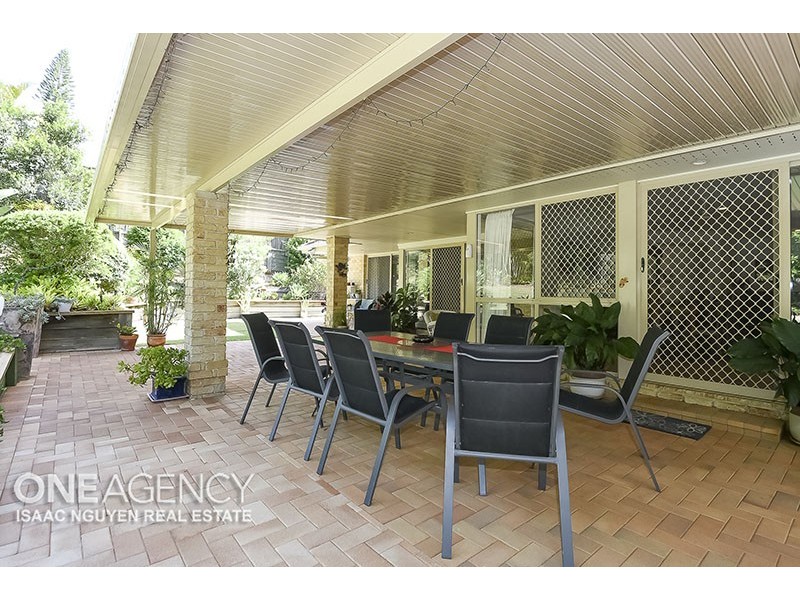 15 Cardwell Street, Forest Lake QLD 4078