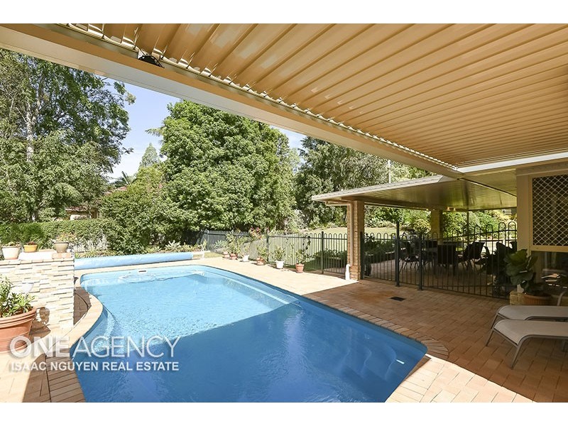 15 Cardwell Street, Forest Lake QLD 4078