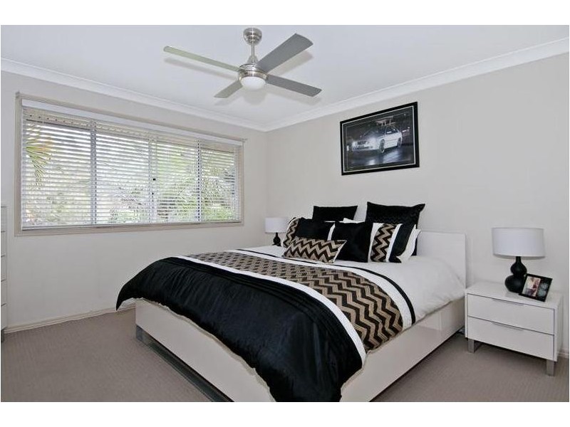 2/40 Pintu Dr, Tanah Merah QLD 4128