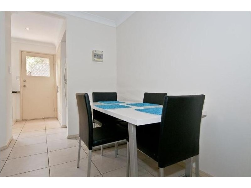2/40 Pintu Dr, Tanah Merah QLD 4128