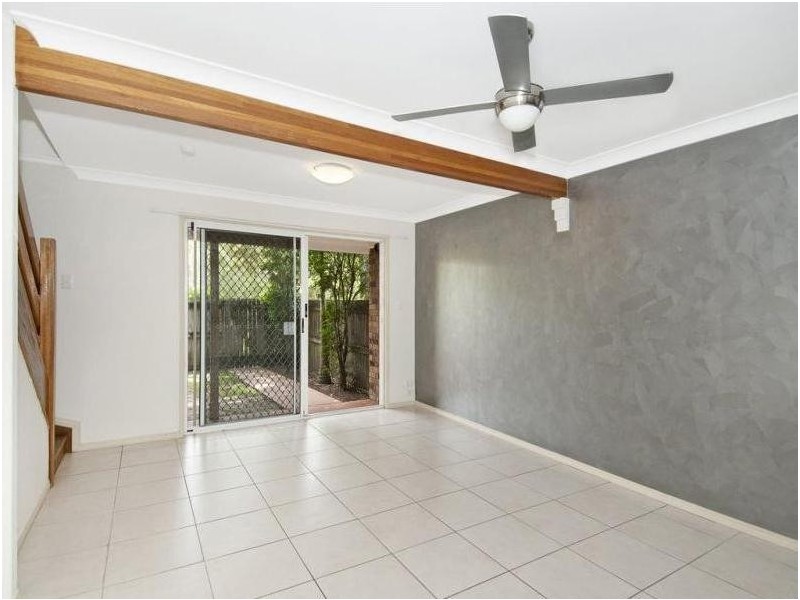 2/40 Pintu Dr, Tanah Merah QLD 4128