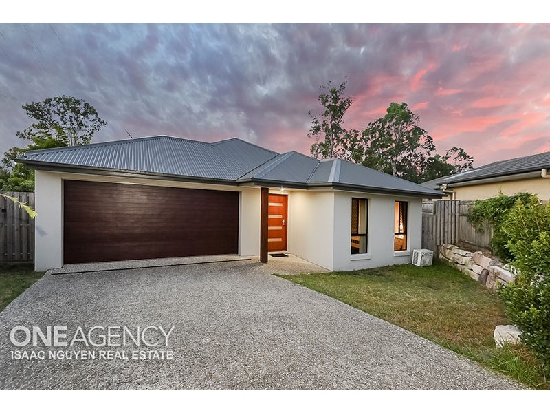 13 Dinnigan Cr, Durack QLD 4077
