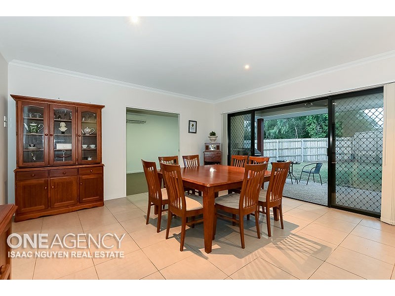 13 Dinnigan Cr, Durack QLD 4077