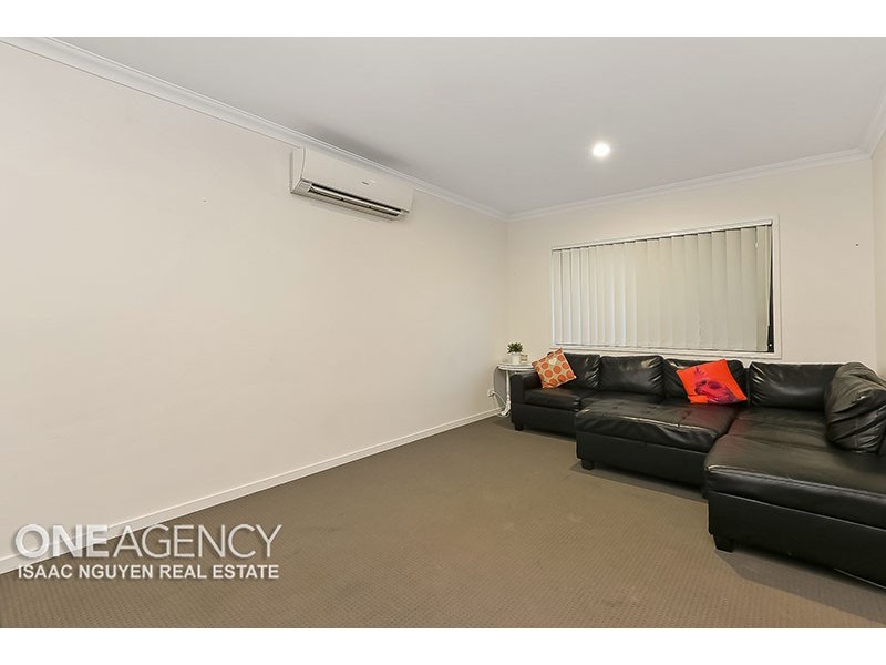 13 Dinnigan Cr, Durack QLD 4077