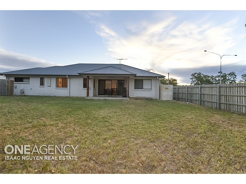 13 Dinnigan Cr, Durack QLD 4077