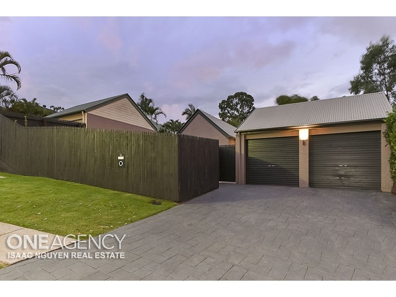 16 Settlers Circuit, Forest Lake QLD 4078