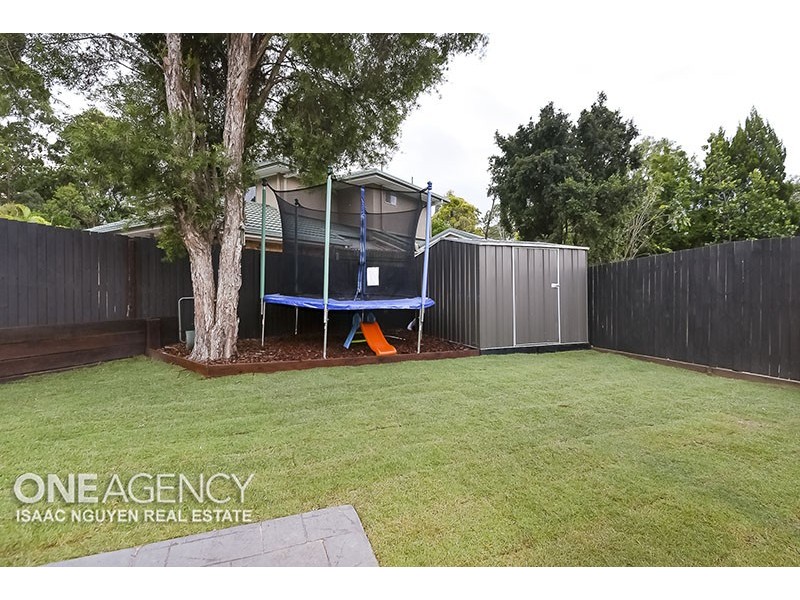 16 Settlers Circuit, Forest Lake QLD 4078