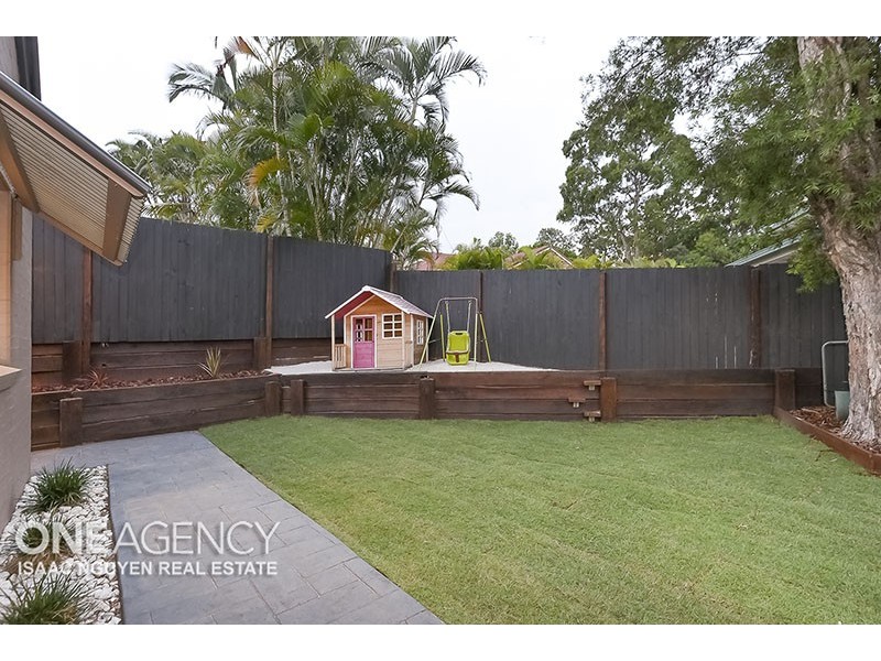 16 Settlers Circuit, Forest Lake QLD 4078