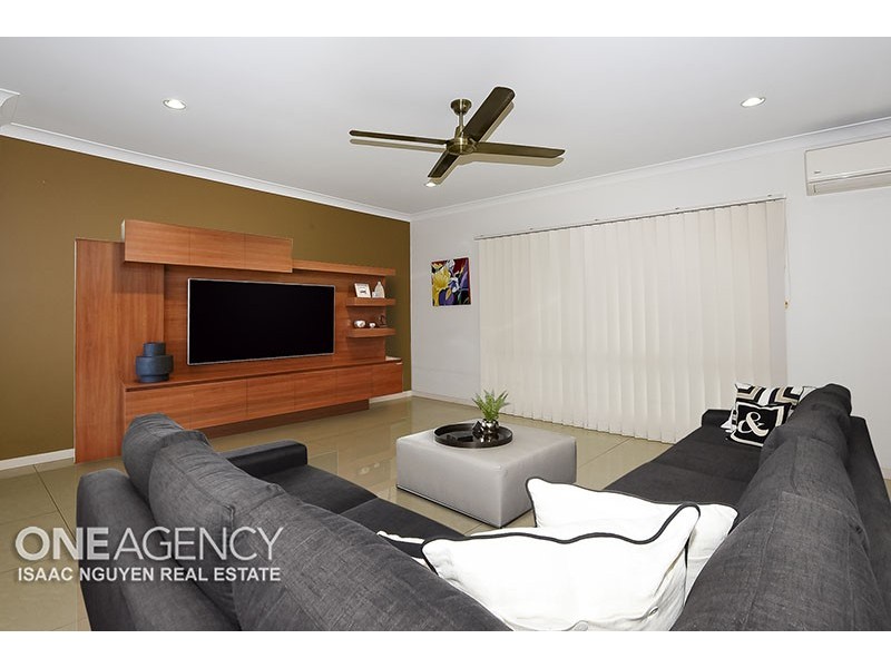 37 Injune Circuit, Calamvale QLD 4116