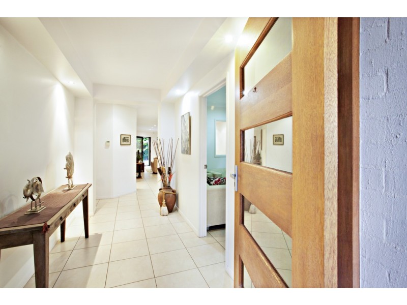 10 Pincally Cres, Ormeau QLD 4208