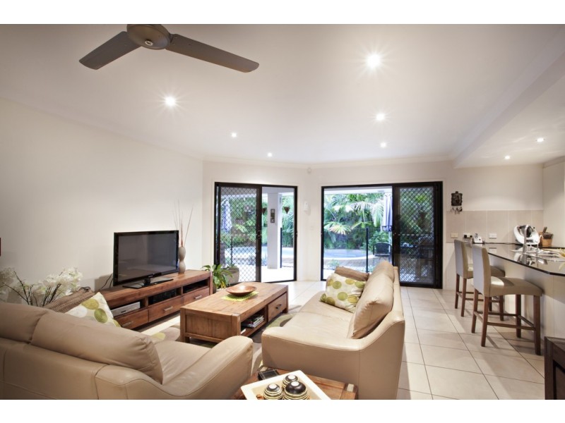 10 Pincally Cres, Ormeau QLD 4208