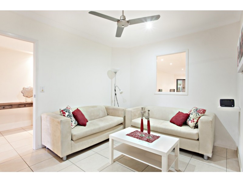 10 Pincally Cres, Ormeau QLD 4208