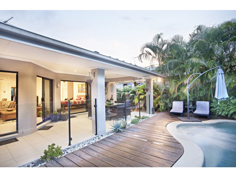 10 Pincally Cres, Ormeau QLD 4208