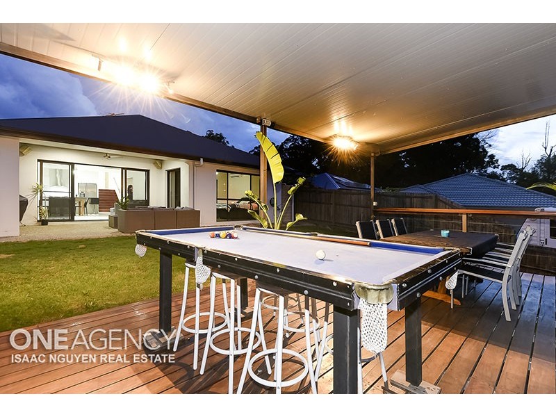 13 Penglase Place, Doolandella QLD 4077