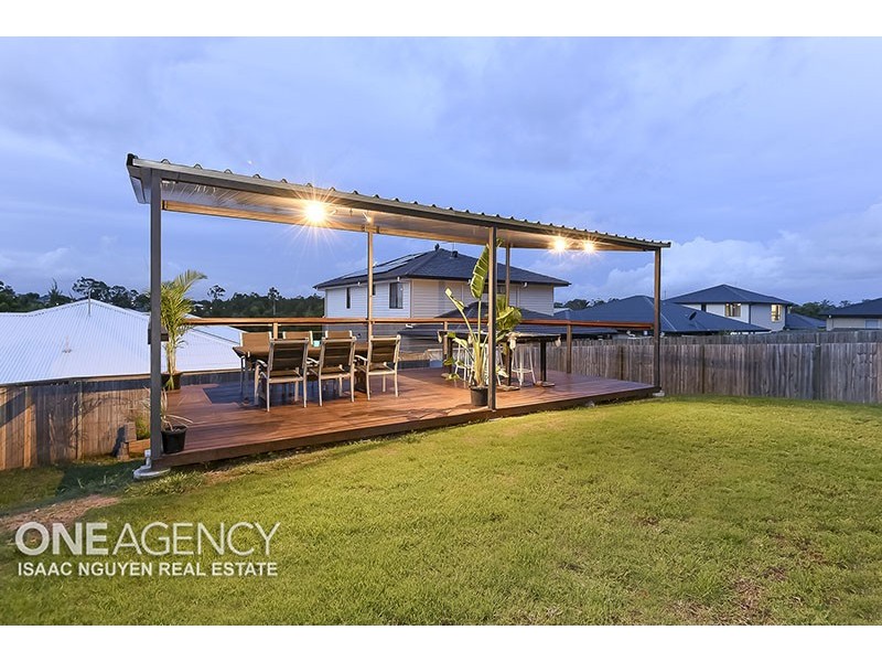 13 Penglase Place, Doolandella QLD 4077