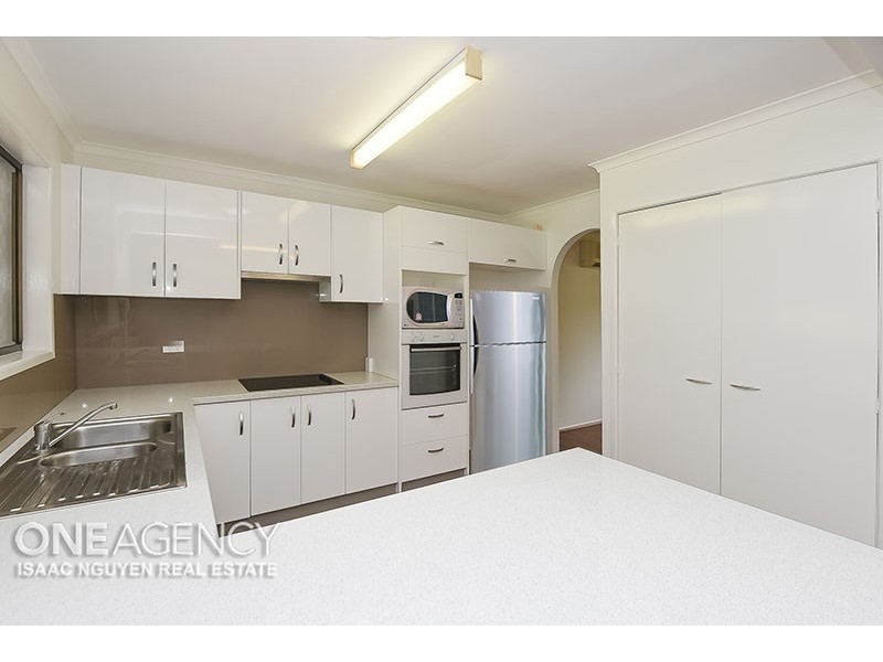 6 Min Min Court, Durack QLD 4077