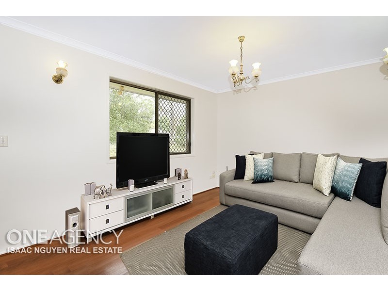 6 Min Min Court, Durack QLD 4077