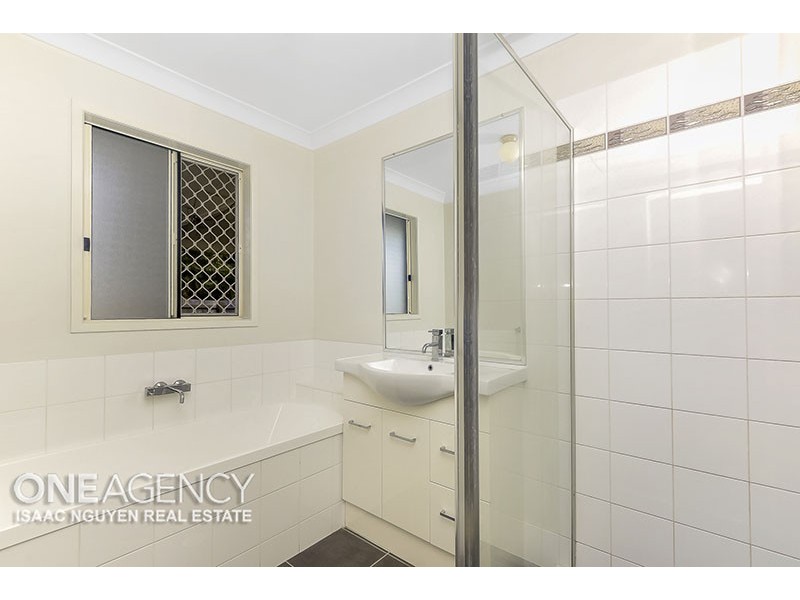 9 Lodge Court, Goodna QLD 4300