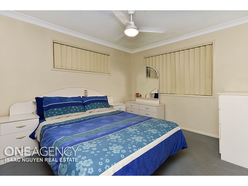 23 Starr Street, Forest Lake QLD 4078