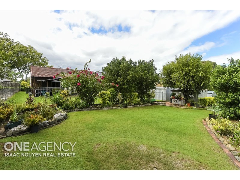 42 Tinaroo St, Durack QLD 4077