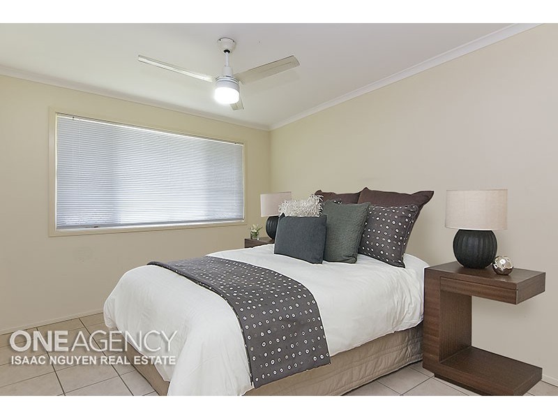 10/17 Gibbs St, Churchill QLD 4305