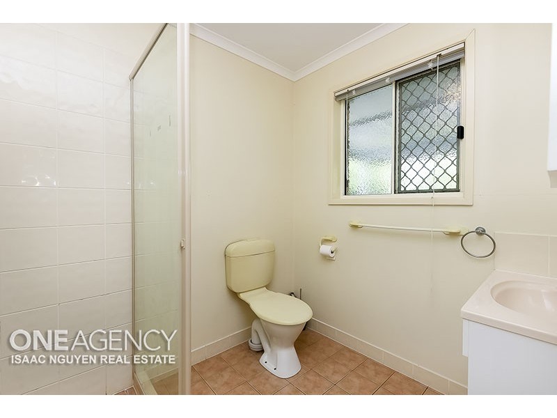 10/17 Gibbs St, Churchill QLD 4305