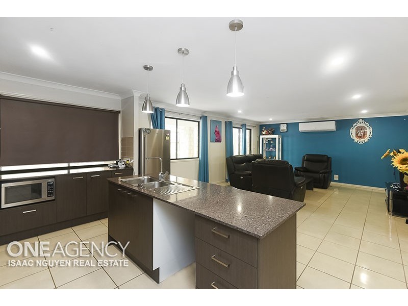 60 Brentford Rd, Richlands QLD 4077