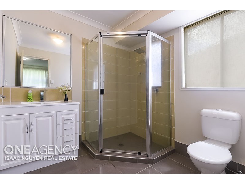 60 Brentford Rd, Richlands QLD 4077