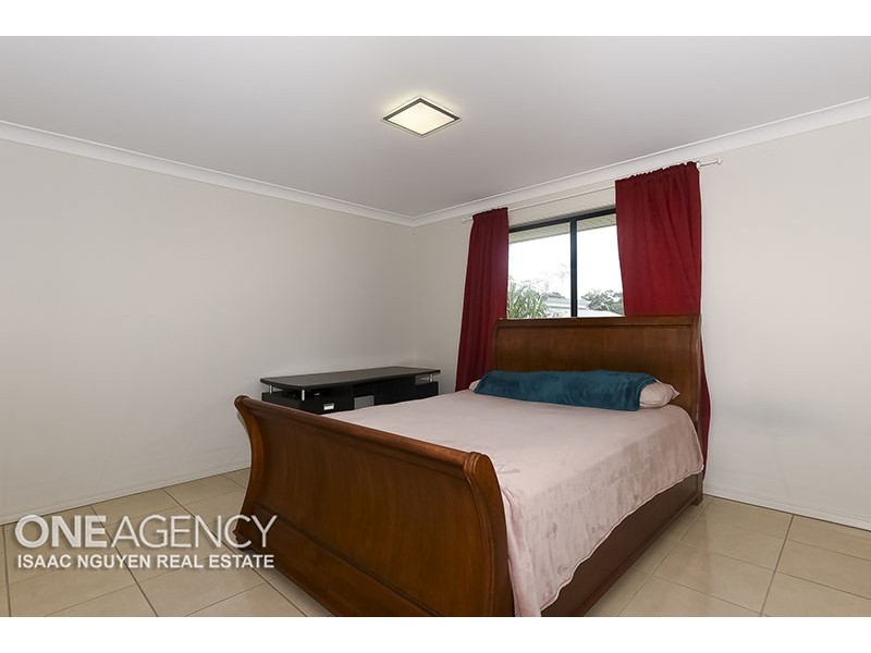 60 Brentford Rd, Richlands QLD 4077