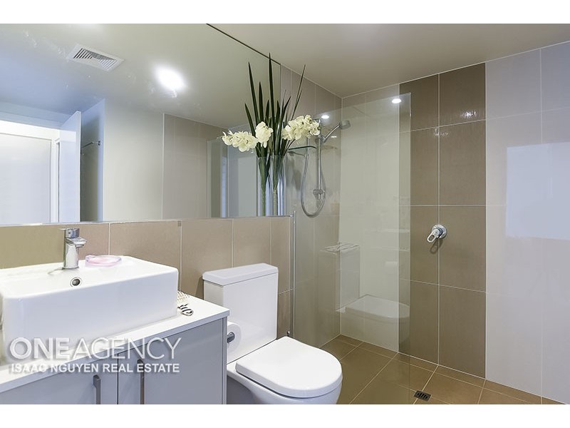 504-66 Slobodian Ave, Eight Mile Plains QLD 4113