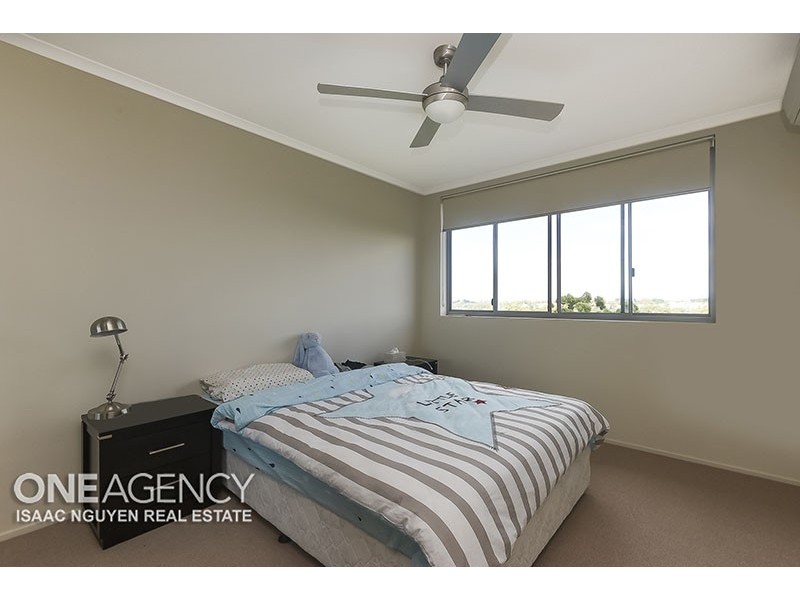 504-66 Slobodian Ave, Eight Mile Plains QLD 4113