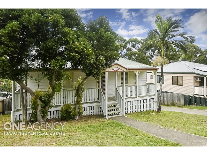 48 Roseglen Street, Greenslopes QLD 4120