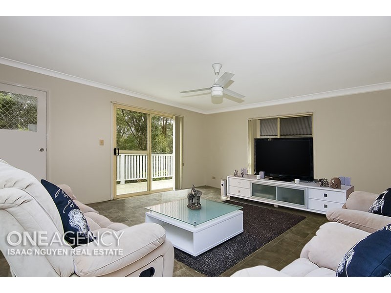 48 Roseglen Street, Greenslopes QLD 4120