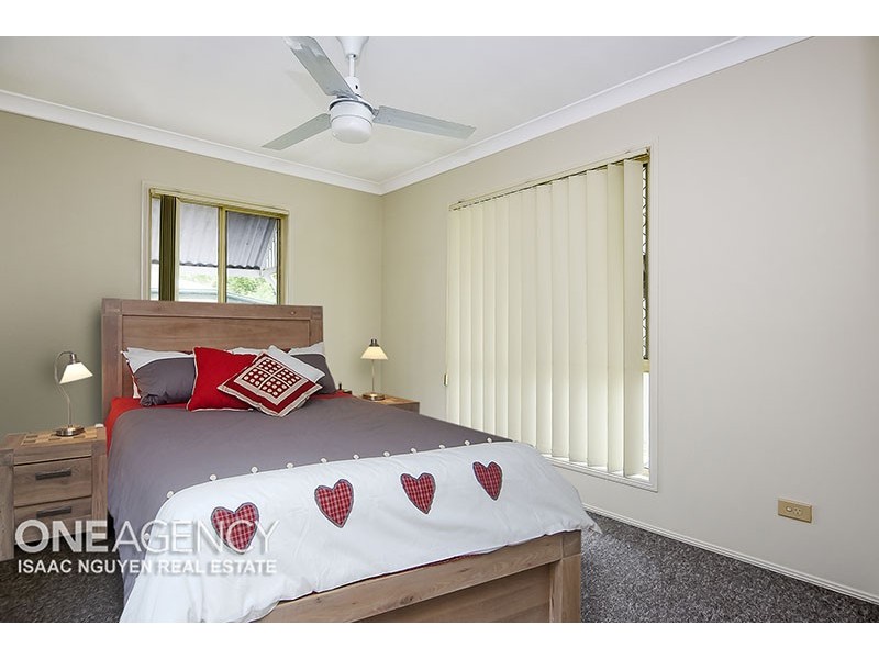 48 Roseglen Street, Greenslopes QLD 4120