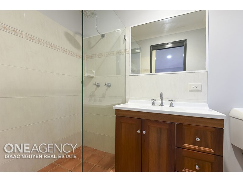 22 Baxter Crescent, Forest Lake QLD 4078