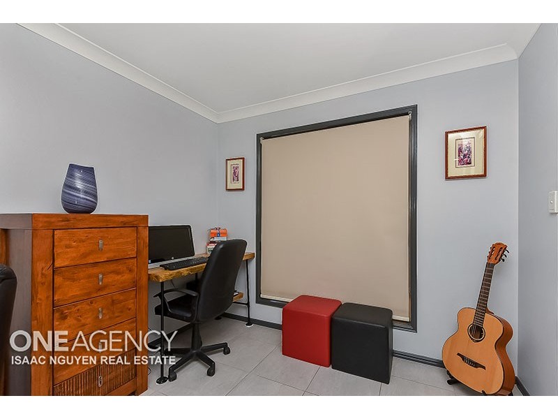 22 Baxter Crescent, Forest Lake QLD 4078